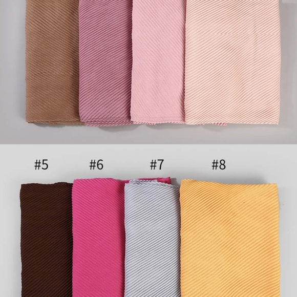 Scarf - Picture 8 of 9